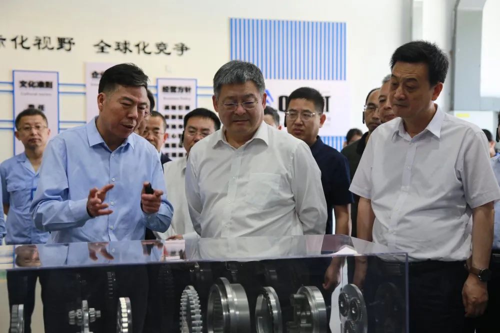 陕西省属企业改革创新观摩团走进tyc5997太阳集团、法士特集团